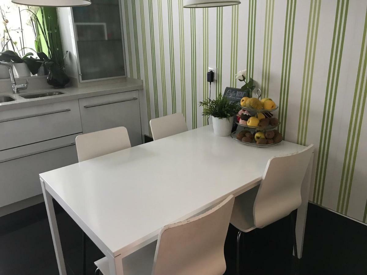 ヴィーゴCasa Castelao, Parking Gratuitoアパートメント エクステリア 写真