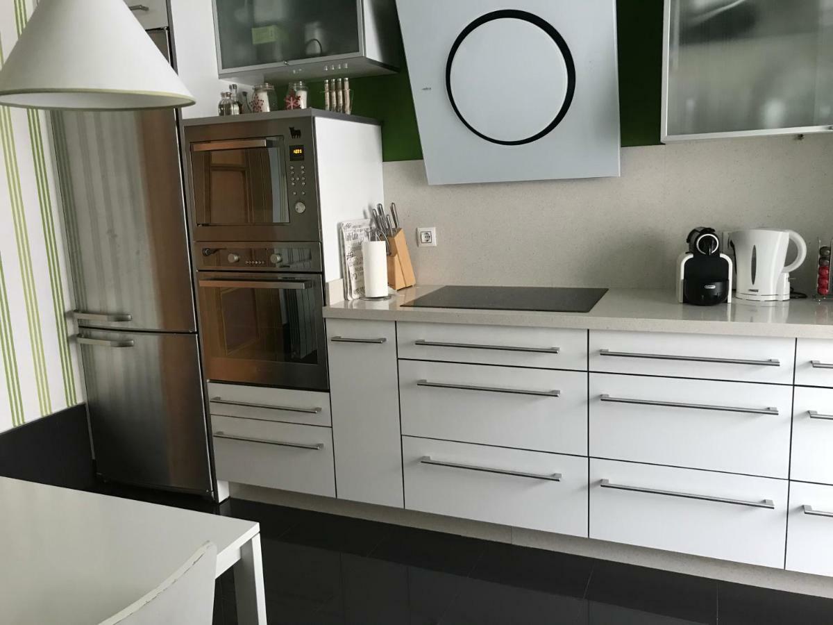 ヴィーゴCasa Castelao, Parking Gratuitoアパートメント エクステリア 写真